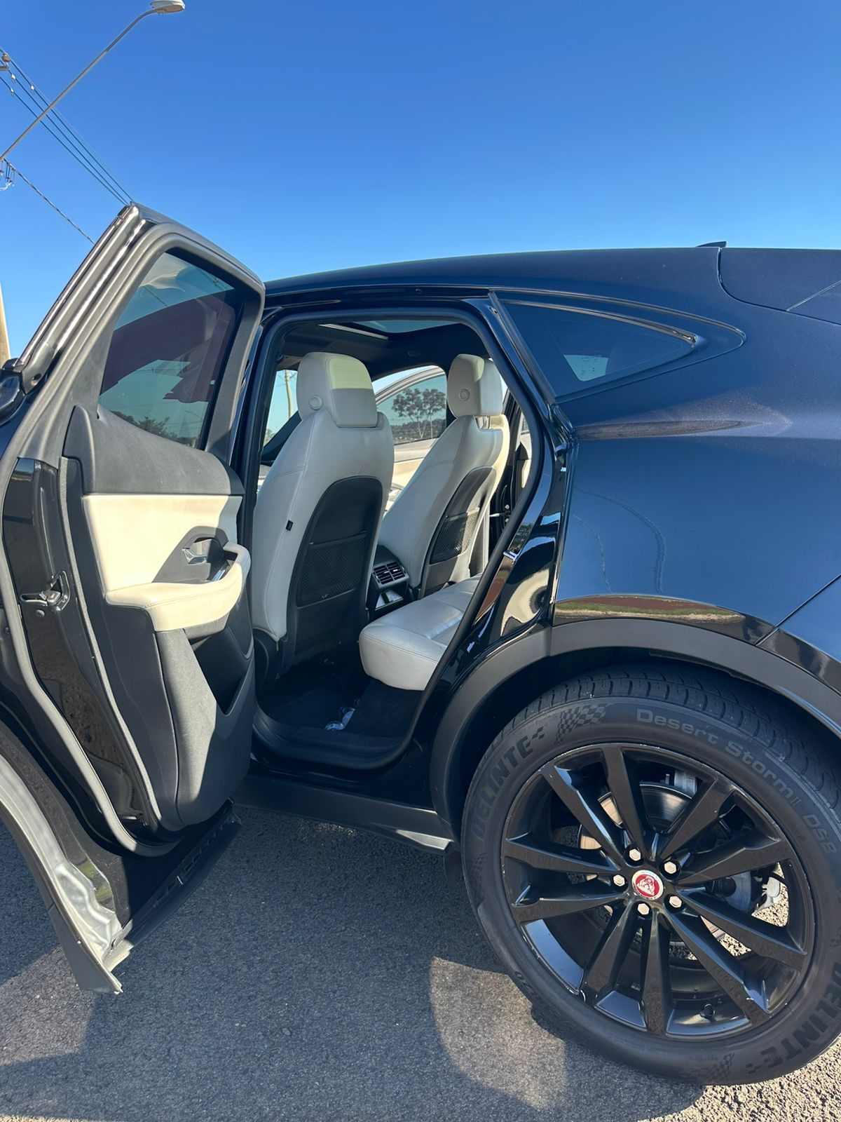 Jaguar E‑Pace 2020 — foto 8