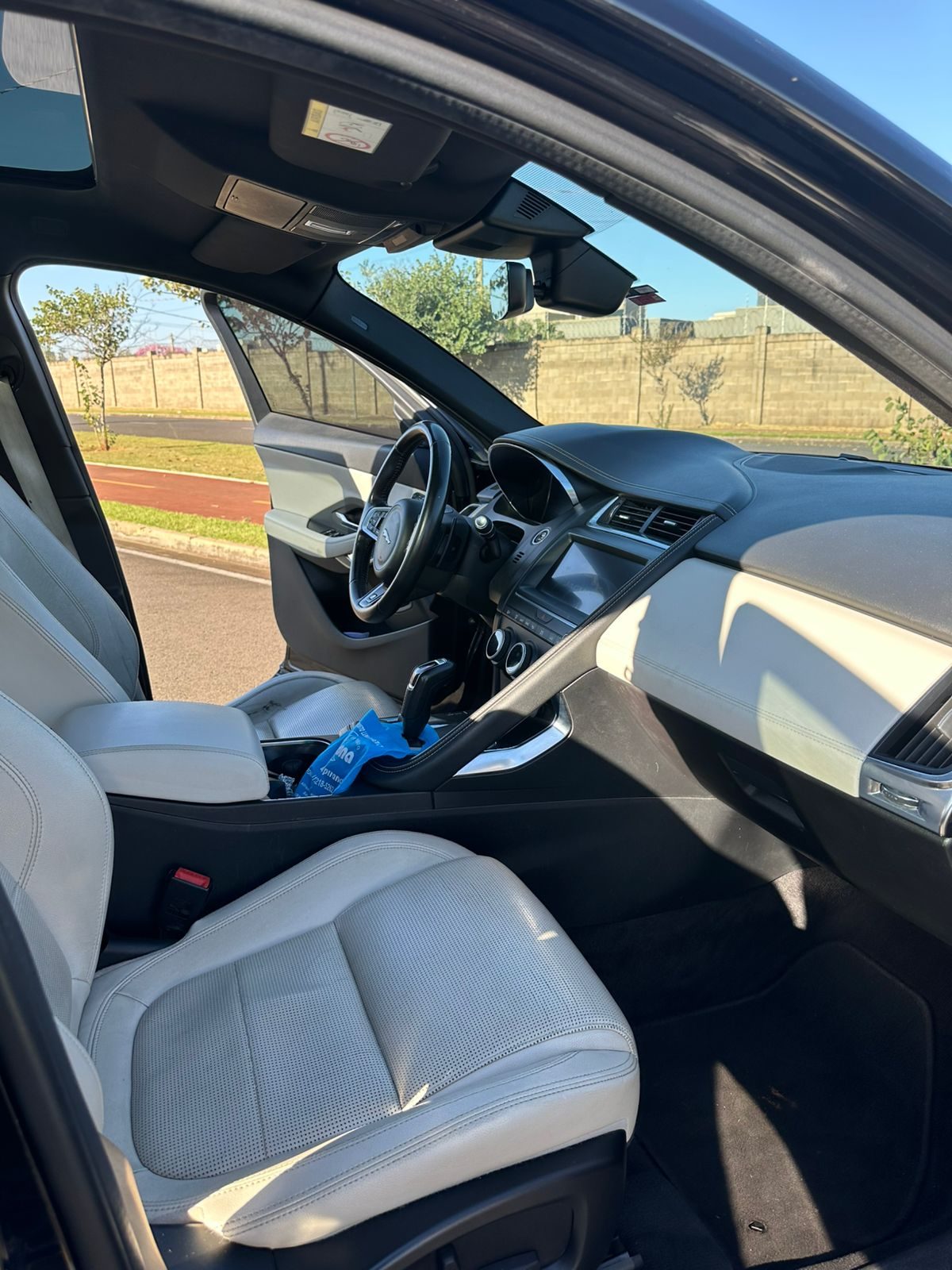 Jaguar E‑Pace 2020 — foto 9